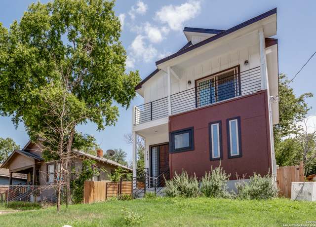 Property at 2638 E Commerce St, San Antonio, TX 78203-2102, 3 beds, 3 baths