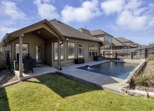 Property at 2928 Sunset Smt, New Braunfels, TX 78130, 4 beds, 2 baths
