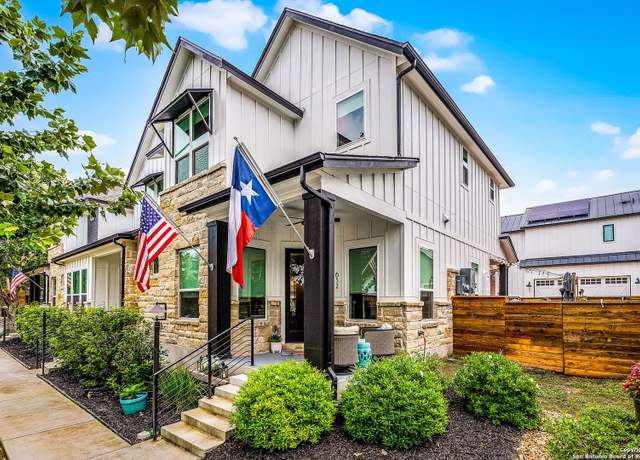Property at 652 Prospect Way #3, New Braunfels, TX 78130, 3 beds, 2.5 baths
