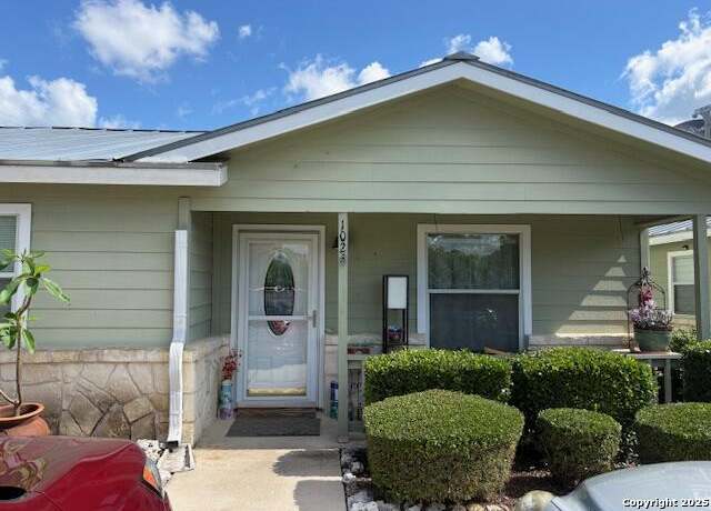 Property at 121 S Plant Ave Apt 1, Boerne, TX 78006, 3 beds, 2 baths