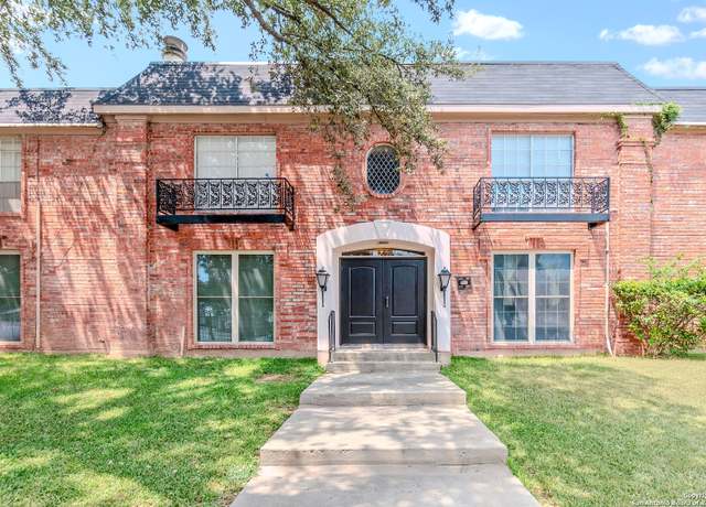 Property at 7500 Callaghan Rd #309, San Antonio, TX 78229, 3 beds, 2 baths