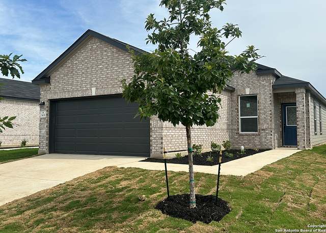 Property at 3431 Old Almonte Dr, San Antonio, TX 78224, 3 beds, 2 baths