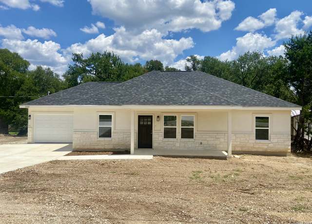 Property at 1929 Desiree St, Canyon Lake, TX 78133, 3 beds, 2 baths