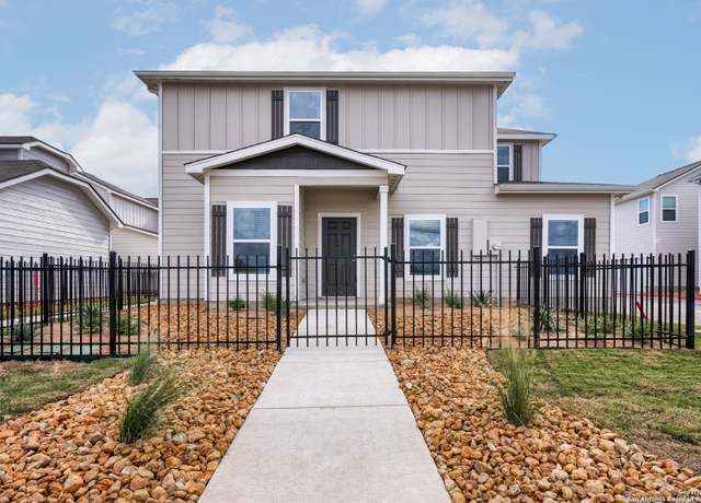 Property at 10821 Quinn Ct, San Antonio, TX 78252, 3 beds, 2.5 baths
