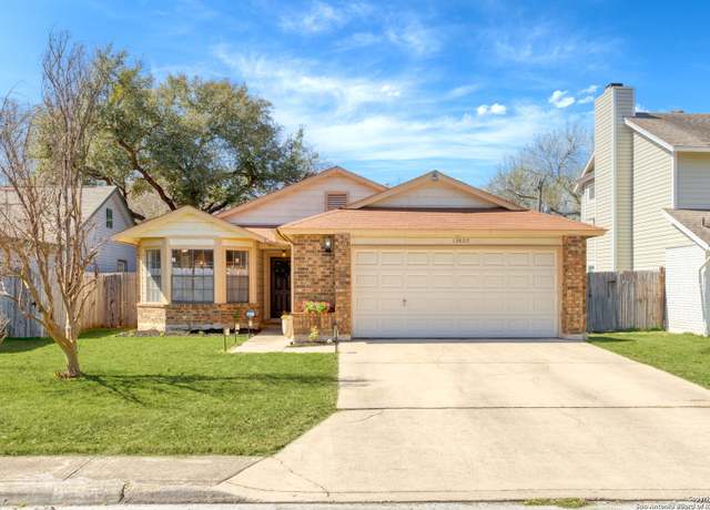 Property at 13822 Laurel Holw, San Antonio, TX 78232, 3 beds, 2 baths