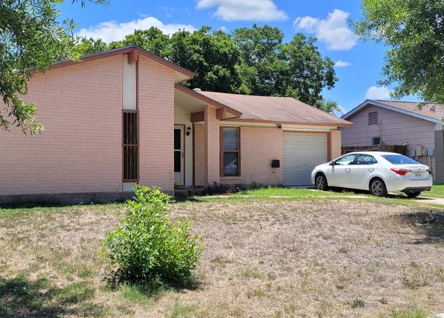 Property at 5810 Woodhill, San Antonio, TX 78218-4739, 3 beds, 1.5 baths