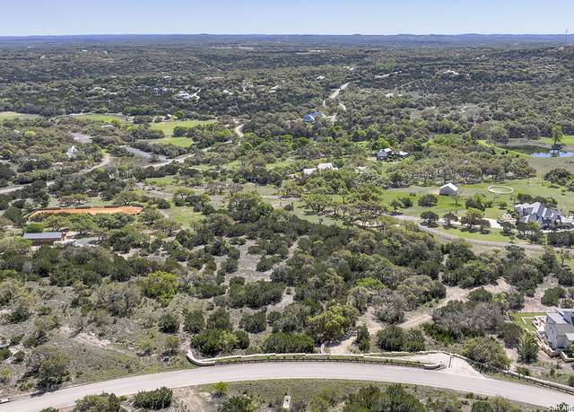 Property at 13 Summit Pass, Boerne, TX 78006