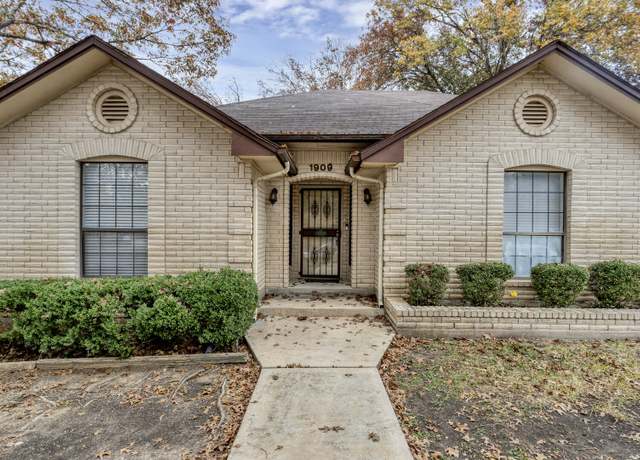 Property at 1909 Lance Cir, New Braunfels, TX 78130-8332, 3 beds, 2.5 baths