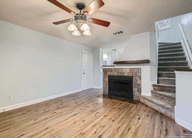 Property at 7916 Santa Catalina, San Antonio, TX 78250-6255, 3 beds, 2 baths