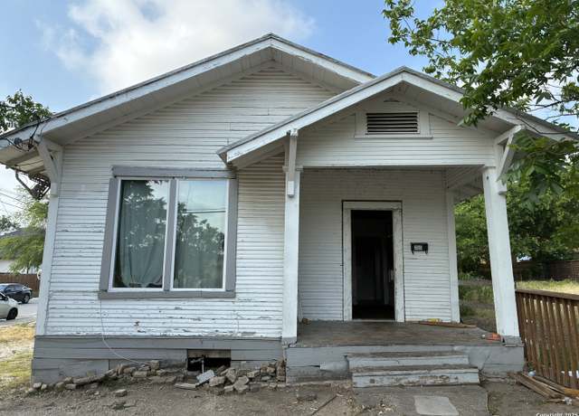 Property at 402 Pruitt, San Antonio, TX 78204, 2 beds, 1 bath