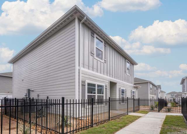 Property at 10819 Quinn Ct, San Antonio, TX 78252, 4 beds, 2.5 baths