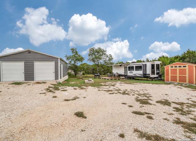 Property at 175 County Road 2758, Mico, TX 78056