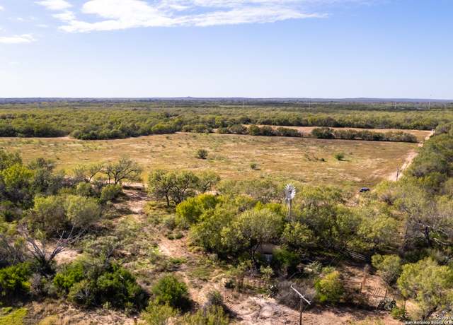 Property at 7 FM 1581, Pearsall, TX 78061