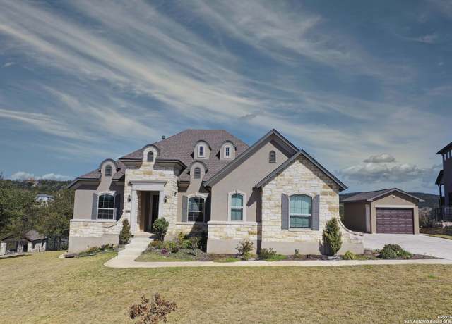 Property at 18810 Canyon Vw, Helotes, TX 78023, 3 beds, 2.5 baths