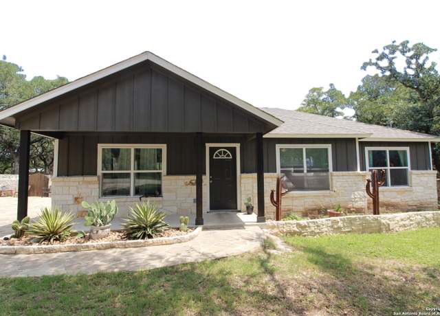Property at 1349 Covered Wagon, Spring Branch, TX 78070, 3 beds, 2 baths