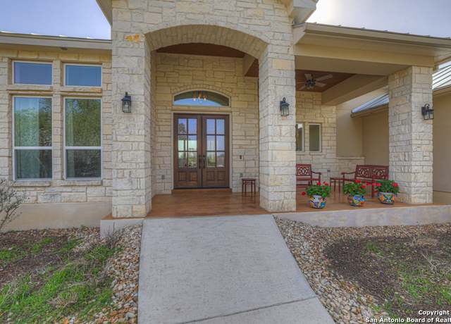 Property at 2106 Granada Hls, New Braunfels, TX 78132, 4 beds, 3 baths