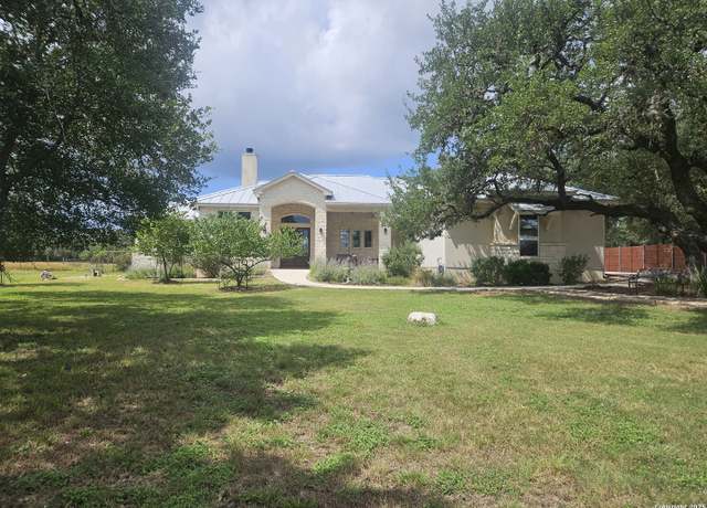 Property at 2106 Granada Hls, New Braunfels, TX 78132, 4 beds, 3 baths