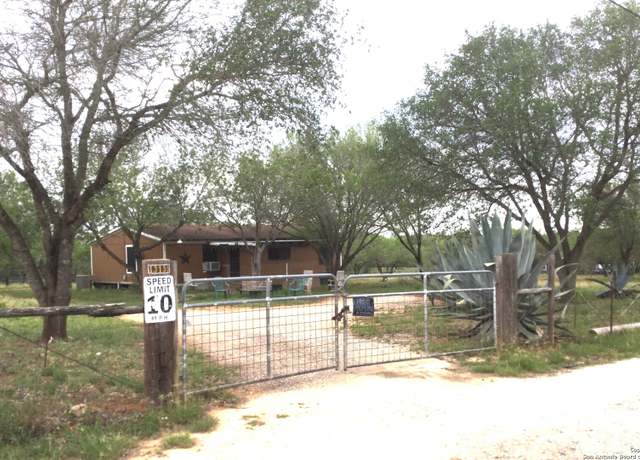 Property at 13155 Laguna Rd, San Antonio, TX 78223, 3 beds, 2 baths