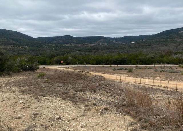 Property at 293 Rio Hondo Loop E, Tarpley, TX 78883