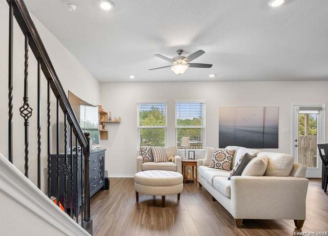 Property at 6806 Prue Rd #63, San Antonio, TX 78240, 3 beds, 2.5 baths