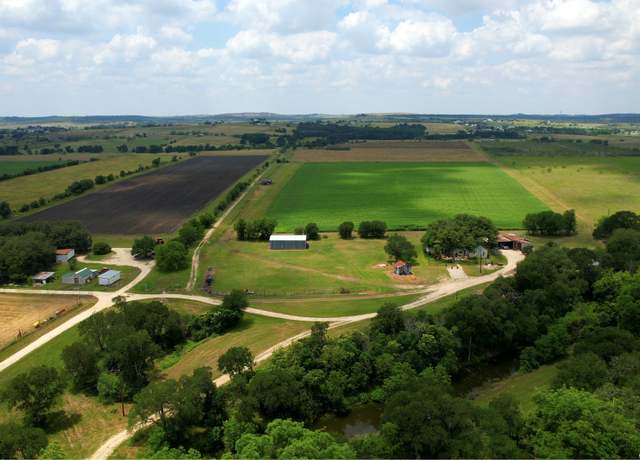 Property at 2550 York Creek Rd, New Braunfels, TX 78130, 2 beds, 2 baths