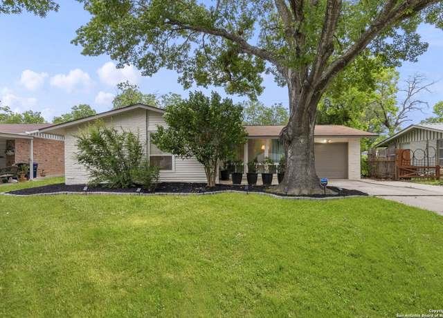 Property at 4434 Eisenhauer, San Antonio, TX 78218, 3 beds, 2 baths