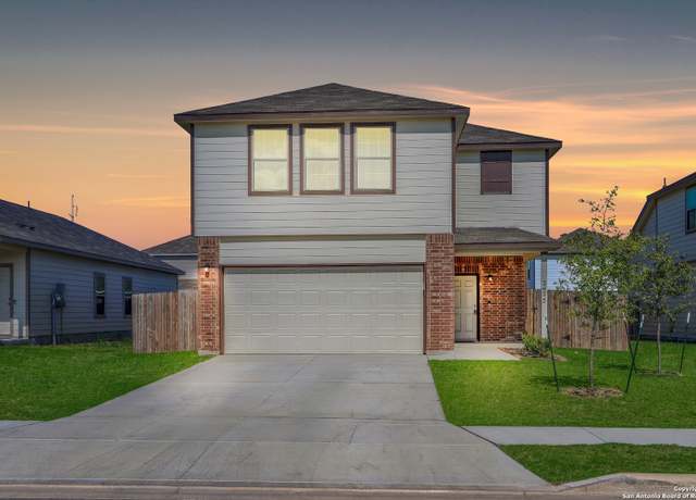 Property at 2425 Marty Way, Seguin, TX 78155-2971, 4 beds, 2.5 baths