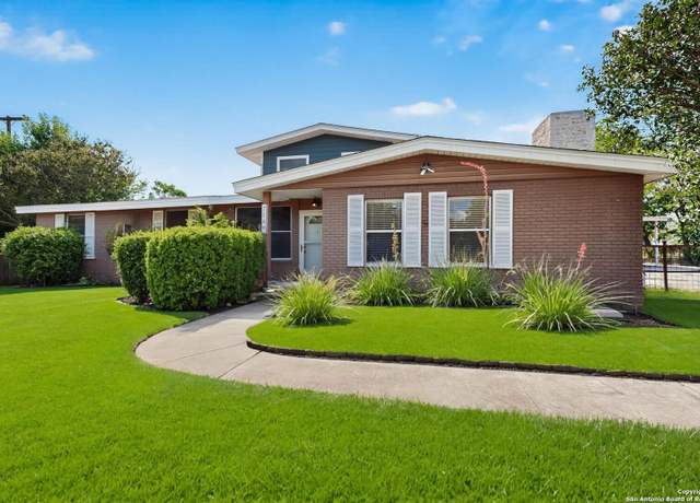 Property at 7140 Tree Bnd, China Grove, TX 78263, 4 beds, 3 baths