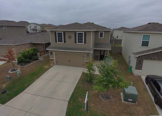 Property at 11938 Horse Cyn, San Antonio, TX 78254, 3 beds, 2.5 baths