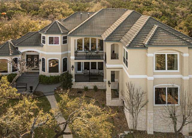 Property at 112 Los Colinas, Spring Branch, TX 78070, 5 beds, 4 baths