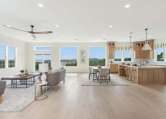 Property at 3140 Westview Dr, Canyon Lake, TX 78133, 4 beds, 4 baths