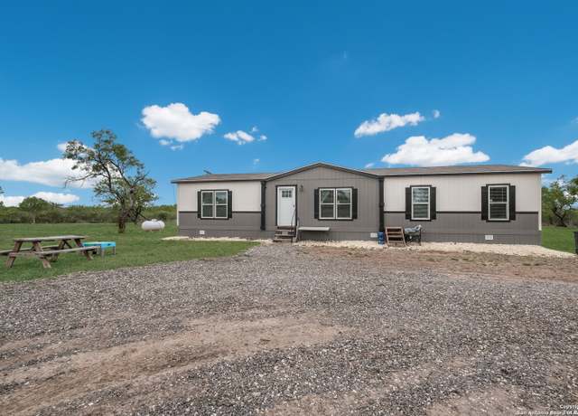 Property at 753 Pr Riley Ln, Charlotte, TX 78011, 4 beds, 2 baths