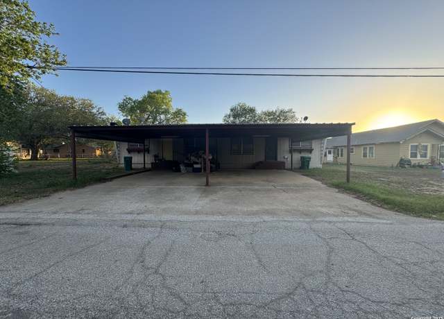 Property at 704 Cantrell, Jourdanton, TX 78026, 4 beds, 2 baths