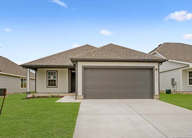 Property at 1216 Marvin Grv, Seguin, TX 78155, 3 beds, 2 baths