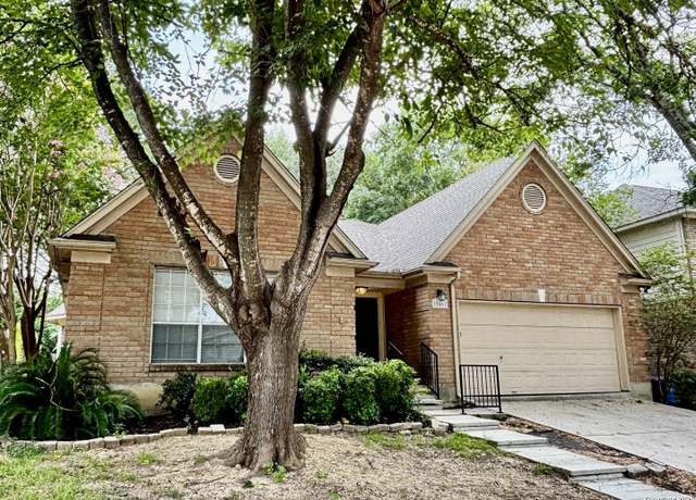 Property at 10462 Trailway Oak, San Antonio, TX 78240, 3 beds, 2 baths