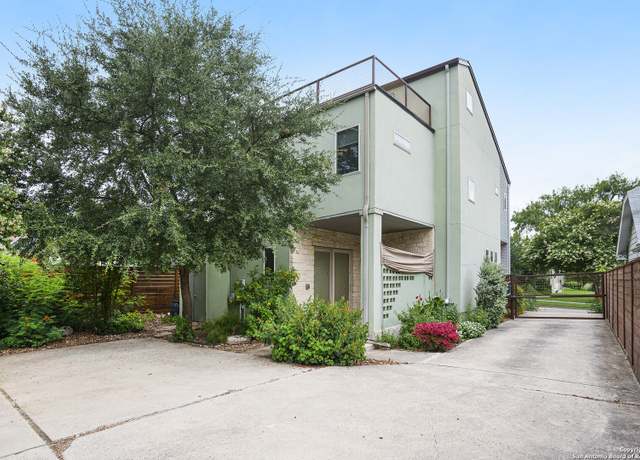 Property at 1506 W Mistletoe, San Antonio, TX 78201, 3 beds, 2.5 baths