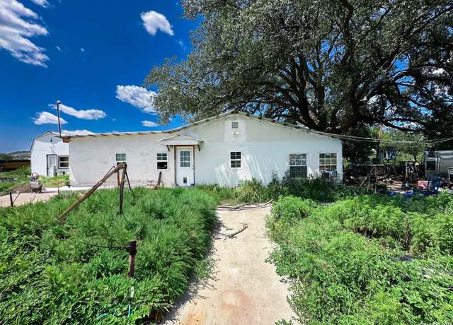 Property at 348 Lundy, Junction, TX 76849, 3 beds, 2 baths