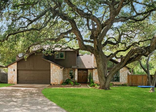 Property at 3111 Alamo Crk, San Antonio, TX 78230, 3 beds, 2.5 baths