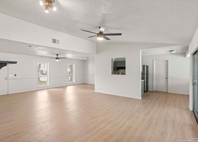 Property at 144 Fort Wayne, Universal City, TX 78148, 3 beds, 2 baths