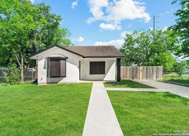 Property at 106 Hines, San Antonio, TX 78202, 3 beds, 2 baths