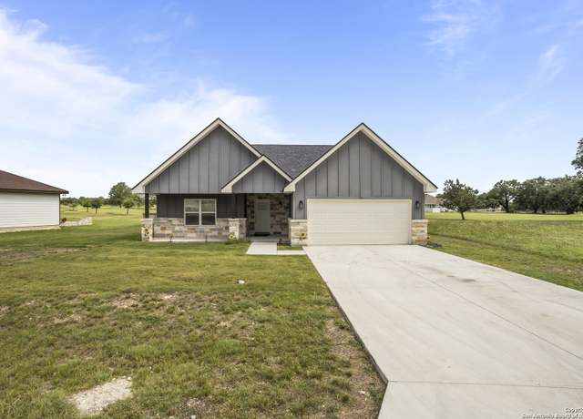 Property at 234 Tawny Oak, Bandera, TX 78003, 4 beds, 2.5 baths
