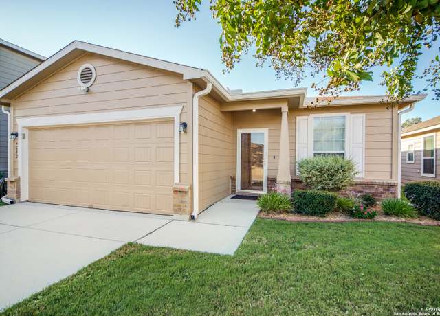 Property at 7642 Paraiso Pt, Boerne, TX 78015, 3 beds, 2 baths