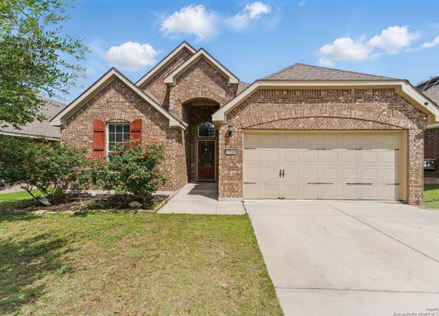 Property at 27514 Valle Verde, Boerne, TX 78015, 4 beds, 2 baths