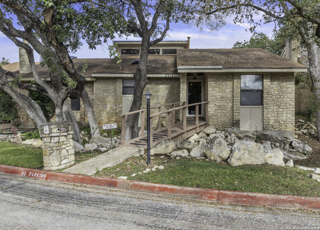 Property at 3217 W Turtle Ln #100, San Antonio, TX 78230-3961, 2 beds, 2 baths