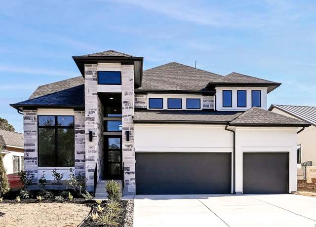 Property at 657 Inner Path, New Braunfels, TX 78132, 4 beds, 3.5 baths