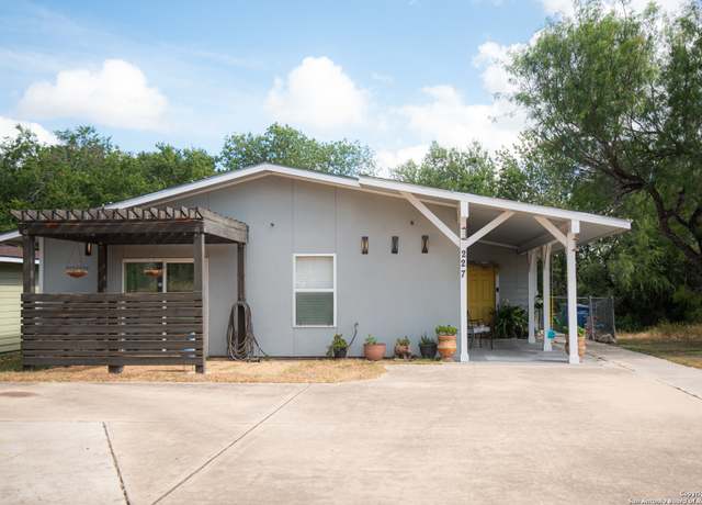 Property at 227 Jemison St, San Antonio, TX 78203, 3 beds, 2 baths