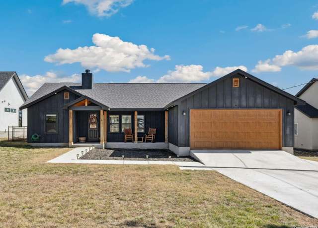 Property at 105 Peter Kleid, Blanco, TX 78606, 3 beds, 2.5 baths