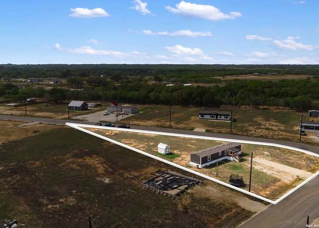 Property at 16911 Rancho Escondido, Atascosa, TX 78002