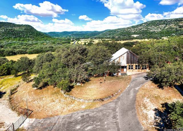 Property at 1850 W Ranch Rd 337, Leakey, TX 78873, 3 beds, 2 baths