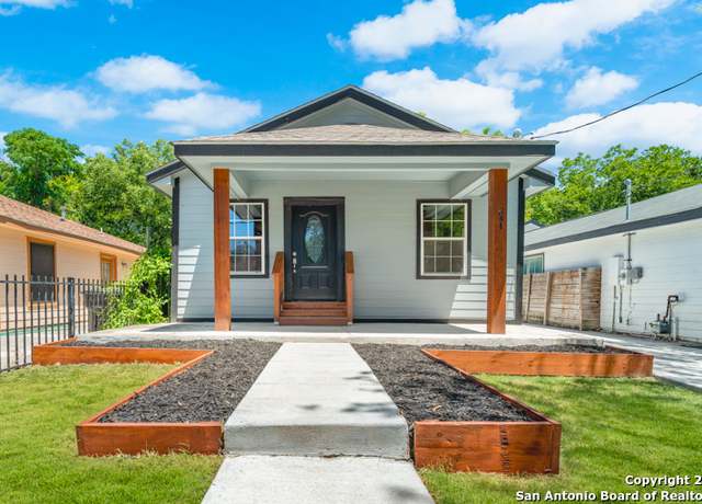 Property at 341 Lone Star, San Antonio, TX 78204-1702, 3 beds, 2 baths